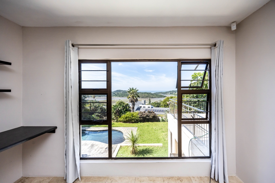 4 Bedroom Property for Sale in Beacon Bay Eastern Cape